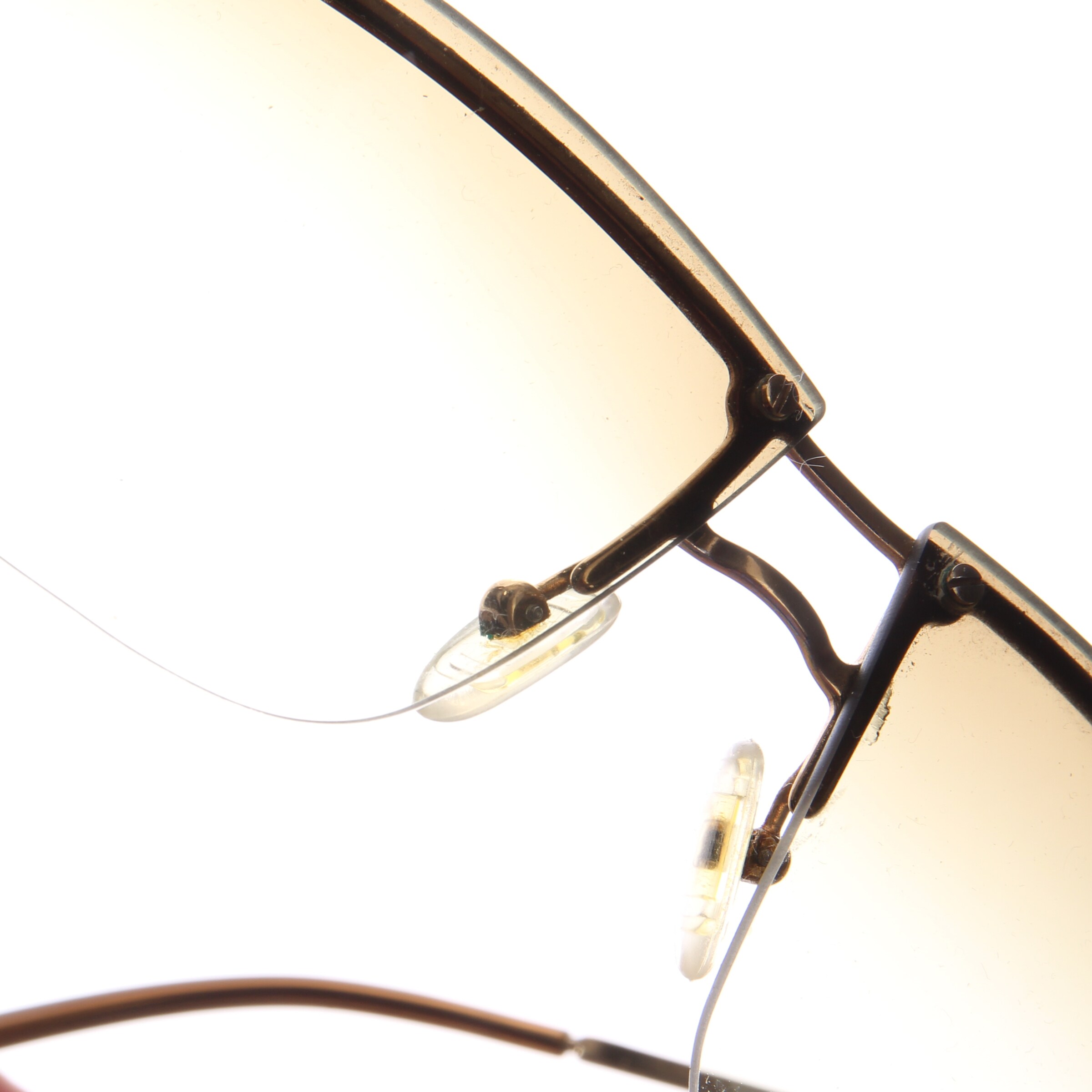 Gucci Sunglasses in One size in Silver