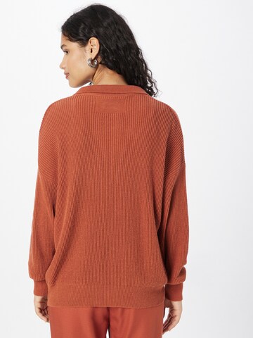 Pullover 'Ranaa Lino' di ARMEDANGELS in rosso