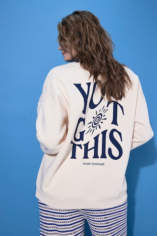 Studio Untold Sweatshirt in White