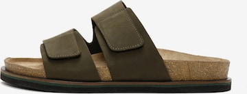 Mule Derimod en vert : devant