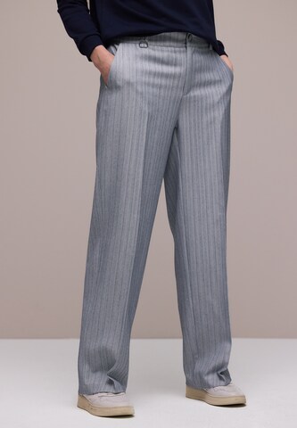 STREET ONE Regular Hose in Grau