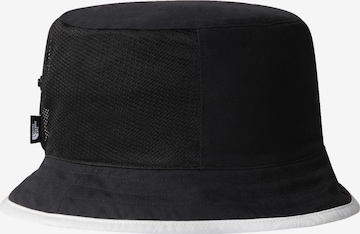 THE NORTH FACE Hat in Black: front