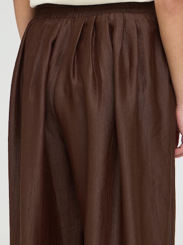 ICHI - Tapered Pantalón 'IHBALLOON' en marrón