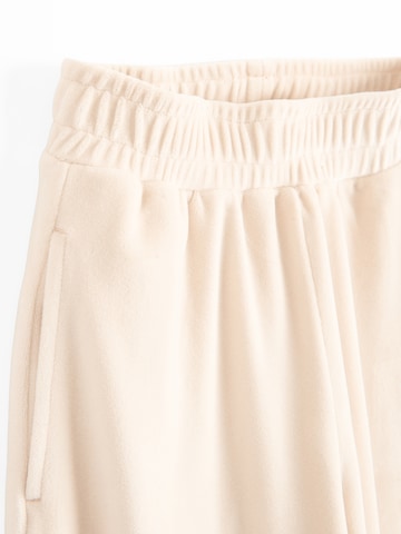 Cool Club Szeroka nogawka Spodnie w kolorze beżowy