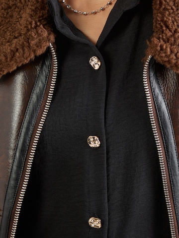 Hailys Blouse 'Da44ra' in Black