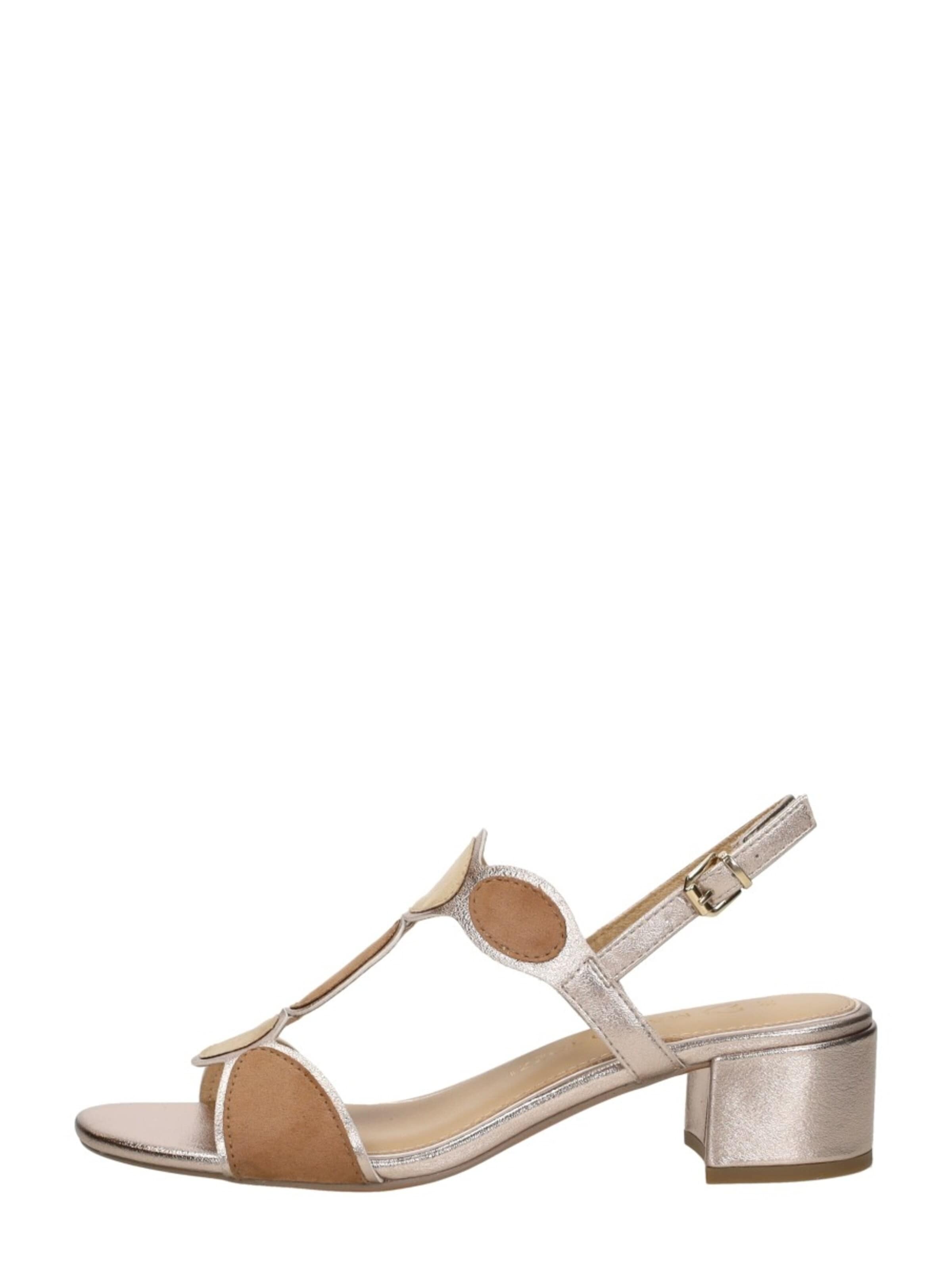 Sandales 'Sandalen Hak' MARCO TOZZI en beige : devant