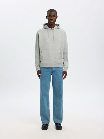 SELECTED Sweatshirt in Grau