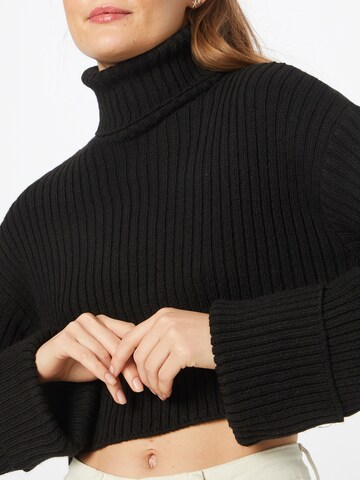 NA-KD Pullover in Schwarz