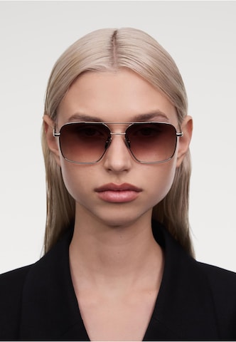 Lunettes de soleil 'Aviator' CHIMI en argent