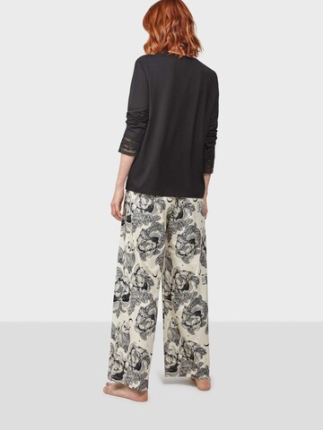 Pigiama di Gisela in nero