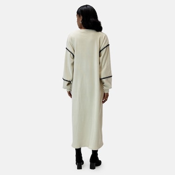 Robes en maille Elara en beige