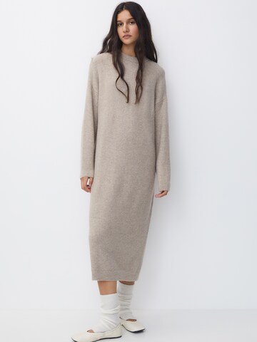 Pull&Bear Knitted dress in Beige: front