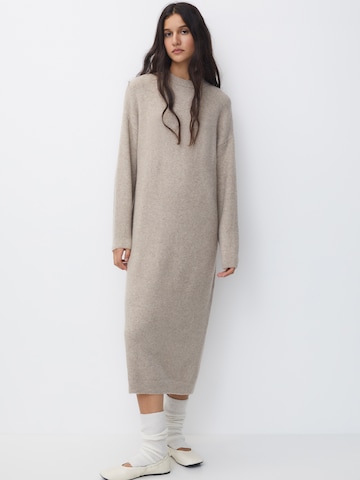 Robes en maille Pull&Bear en beige : devant