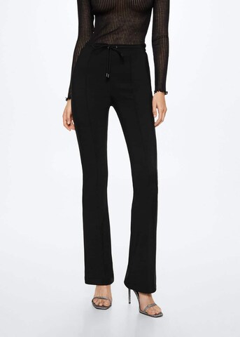 MANGO Flared Pantalon 'Nancy' in Zwart: voorkant