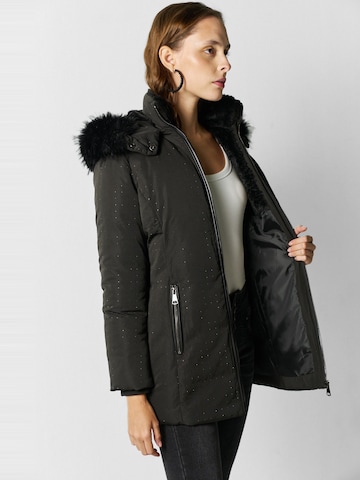 KOROSHI - Chaqueta de invierno en negro