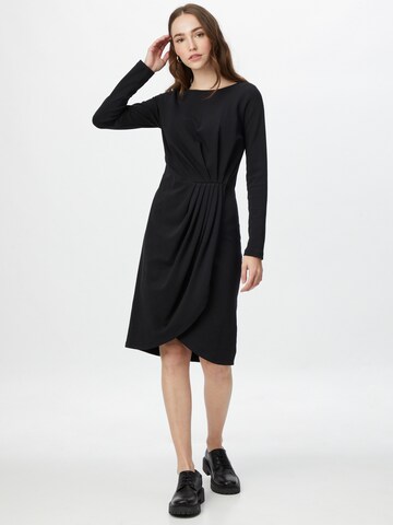 NU-IN - Vestido en negro: frente