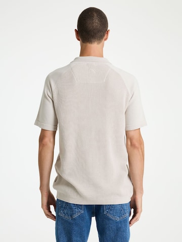 CHASIN' Shirt 'Yuki' in Beige