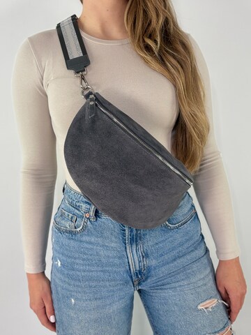 Marsupio 'ELVA large' di lePelou in grigio