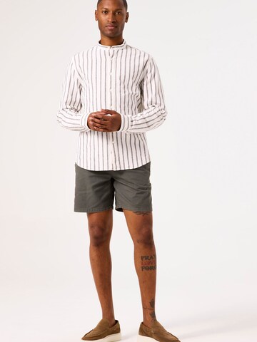 GARCIA Regular Pants in Green: front