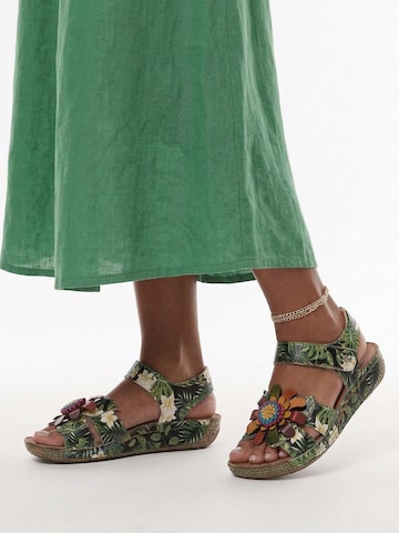 Maciejka Sandalen met riem 'K7418-09/00-1' in Grijs