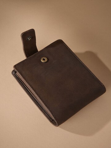 Next Plånbok i brun