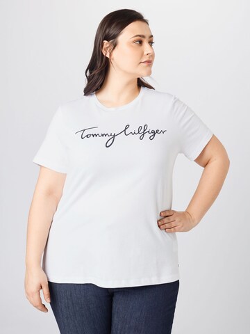 Tricou de la Tommy Hilfiger Curve pe alb: față