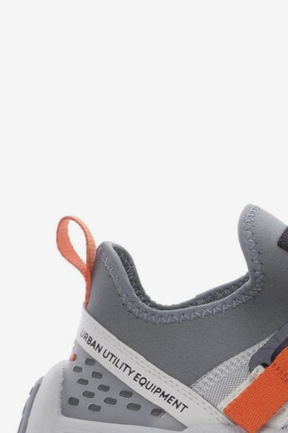 Palladium Sneaker 41 in Grau