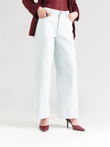 Calvin Klein JeansBaggy Traperice - plava boja: prednji dio