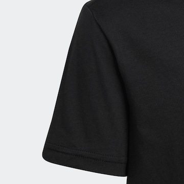 ADIDAS SPORTSWEAR Λειτουργικό μπλουζάκι 'Essentials' σε μαύρο