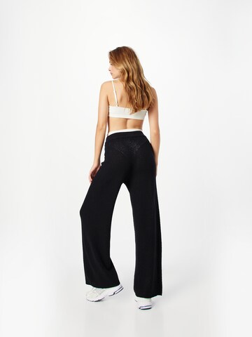 NU-IN Wide leg Broek in Zwart