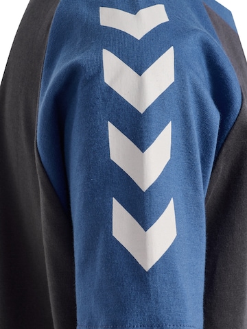Hummel Functioneel shirt in Grijs