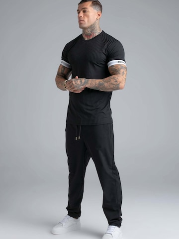 Maglietta 'Tech' di SikSilk in nero