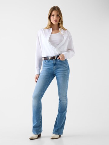 GUESS Flared Jeans 'Sexy' in Blau