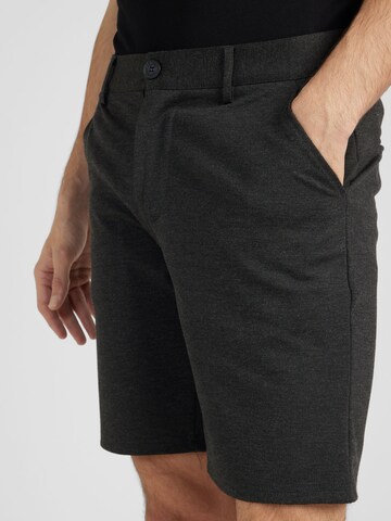 regular Pantaloni chino di BLEND in grigio