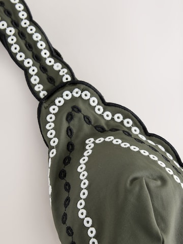 Next Triangel Tankinitop in Grün