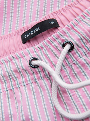 regular Pantaloni sportivi di Ombre in rosa
