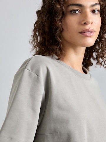 Munthe T-shirt 'RACH' i grå