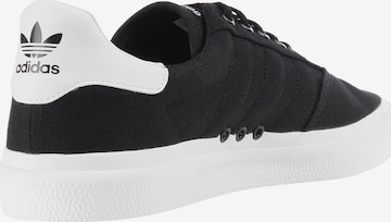 ADIDAS ORIGINALS Låg sneaker '3MC' i svart