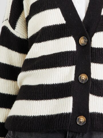 VERO MODA Kofta 'Natahlie' i svart