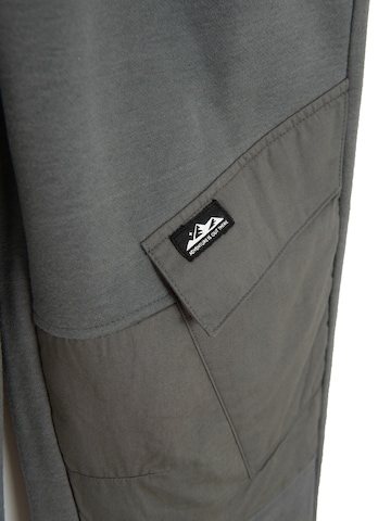 Cool Club Loosefit Byxa i grå