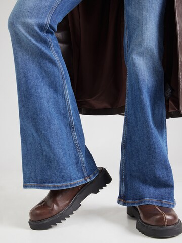 Monki Flared Jeans in Blue
