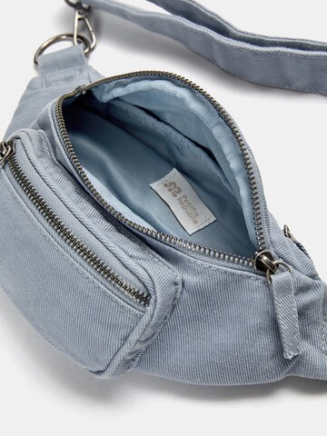 Pull&Bear Gürteltasche in Blau