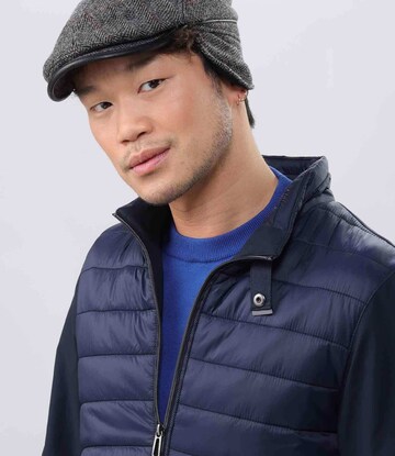bugatti Flatcap in Grau: Vorderseite