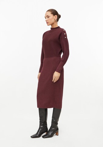 Robes en maille s.Oliver en rouge : sur le côté