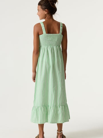 GARCIA - Vestido en verde