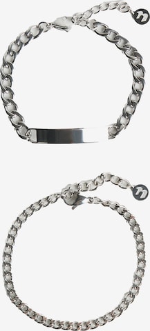 Bershka Rannekoru värissä hopea: etupuoli