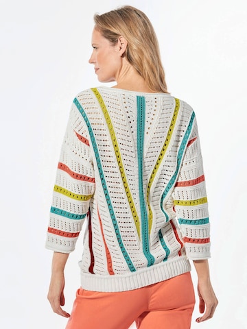 Goldner Pullover in Weiß