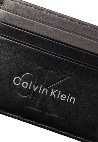 Calvin Klein Etui in Zwart