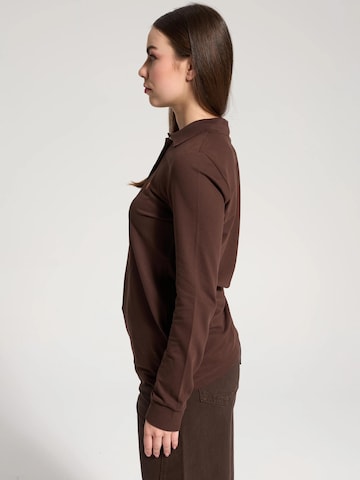 T-shirt 'Josephine' NOWIHT en marron