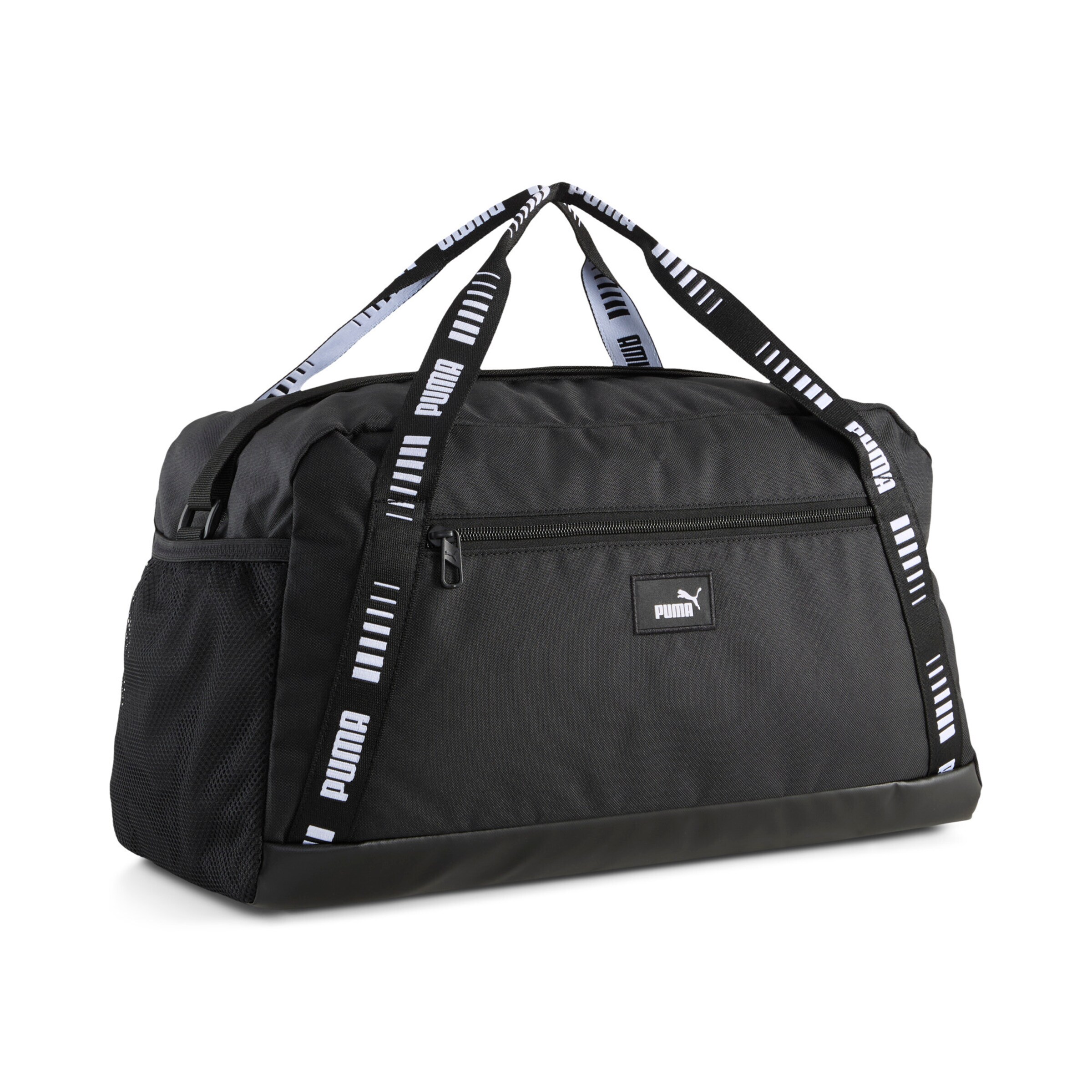 PUMA Sports Bag in Black: front